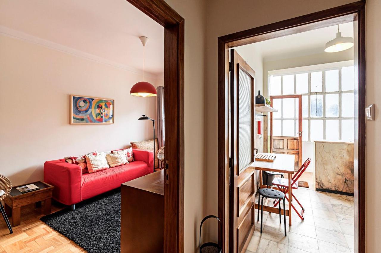 Torrinha 83 Apartments By Lovelystay Porto Luaran gambar