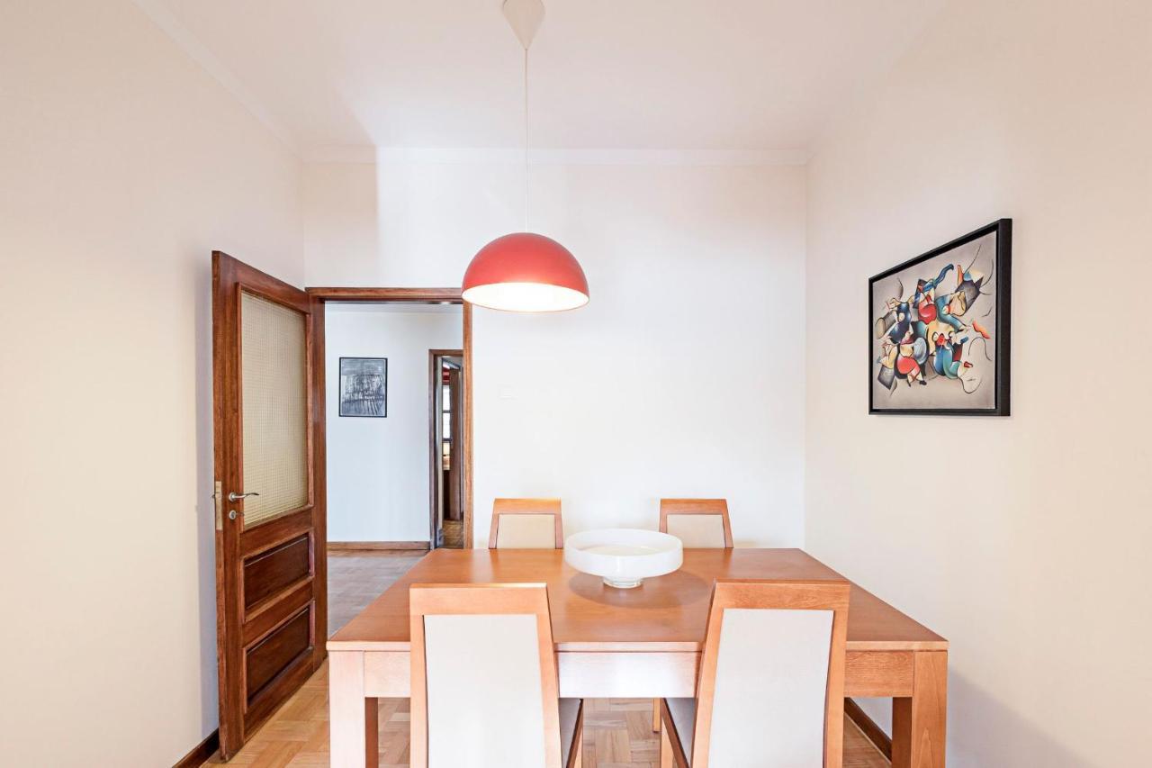 Torrinha 83 Apartments By Lovelystay Porto Luaran gambar