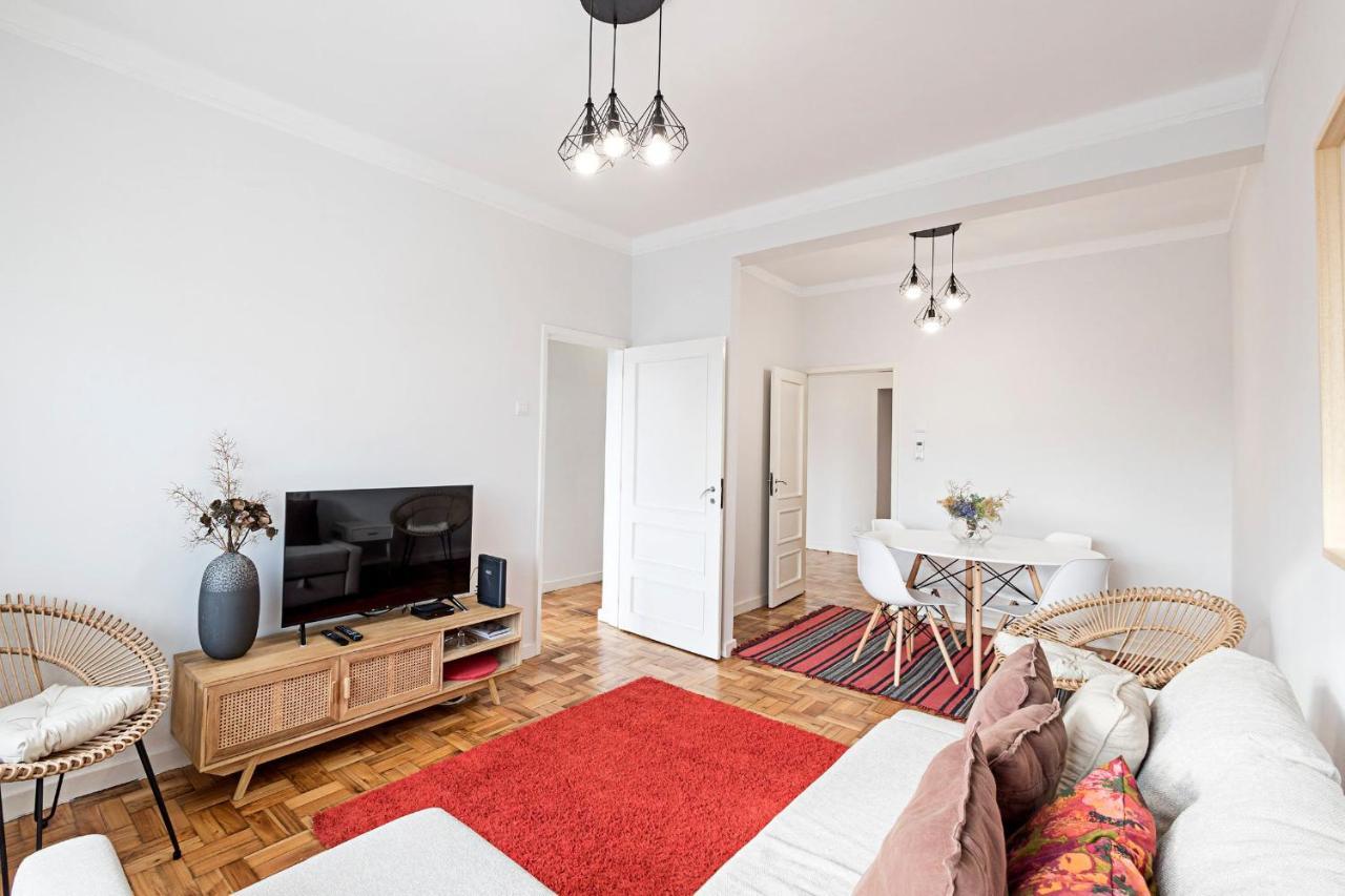 Torrinha 83 Apartments By Lovelystay Porto Luaran gambar