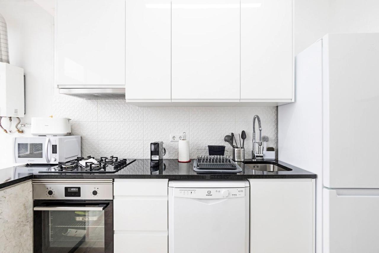 Torrinha 83 Apartments By Lovelystay Porto Luaran gambar
